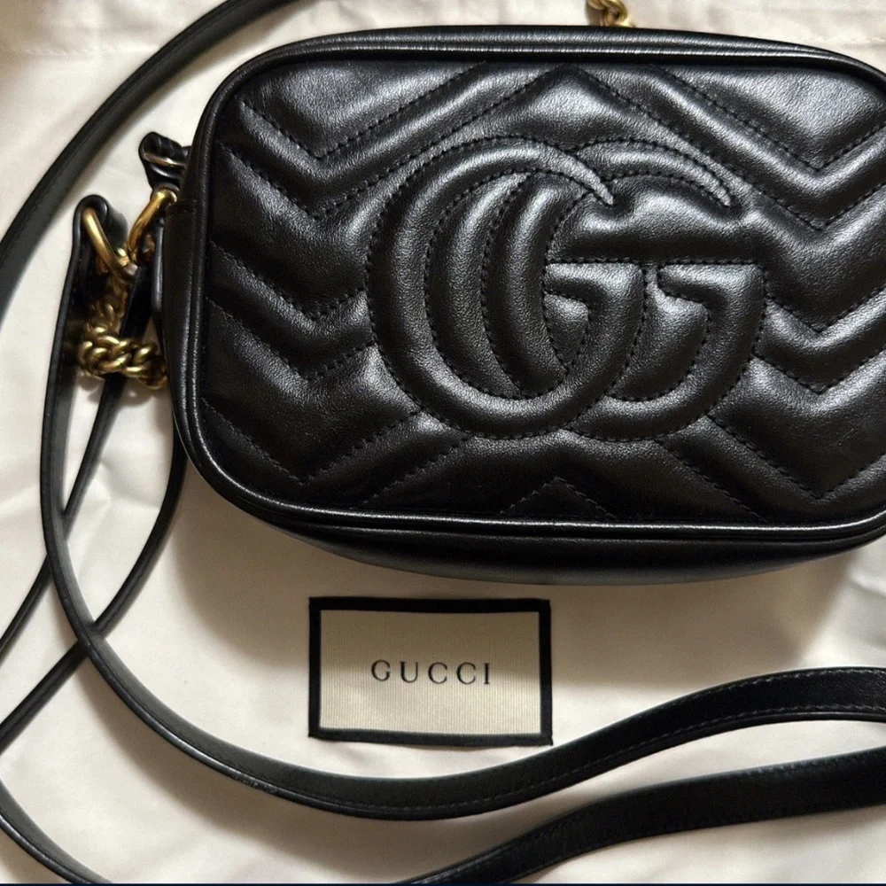 Gucci- GG Marmont Mini Handbag - Picture 3 of 4